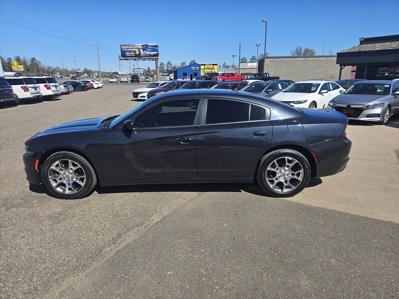 2016 Dodge Charger SE - Photo 7 - Brainerd, MN 56401