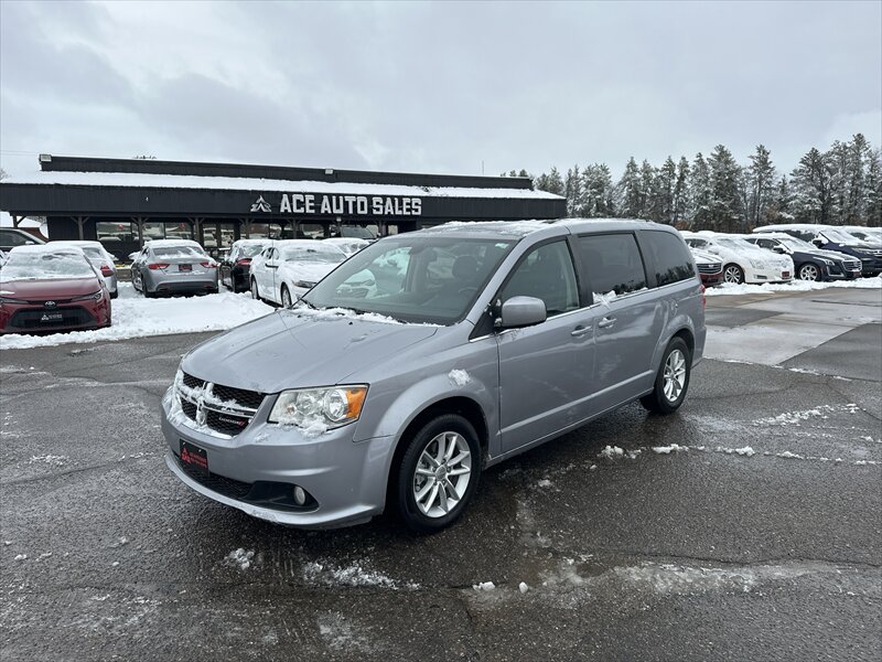 2019 Dodge Grand Caravan SXT   - Photo 1 - Brainerd, MN 56401