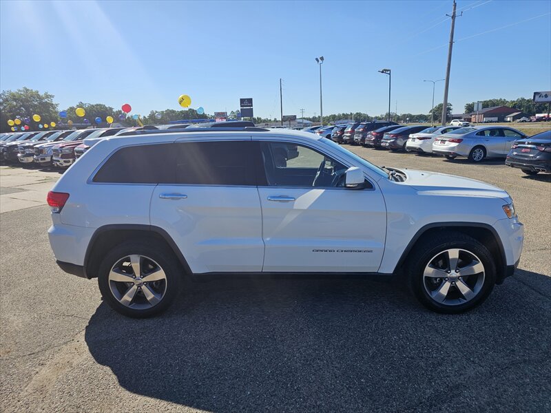2014 Jeep Grand Cherokee Limited - Photo 6 - Brainerd, MN 56401