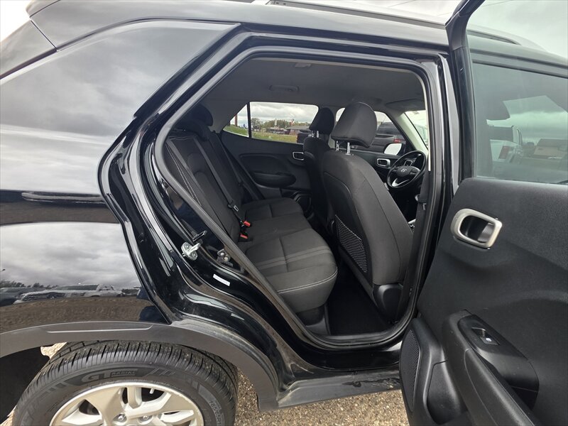 2020 Hyundai VENUE SEL - Photo 14 - Brainerd, MN 56401