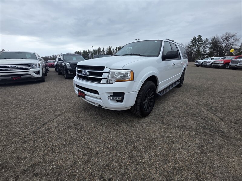 2017 Ford Expedition XLT  EL - Photo 1 - Brainerd, MN 56401
