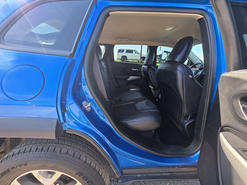 2017 Jeep Cherokee Trailhawk - Photo 14 - Brainerd, MN 56401