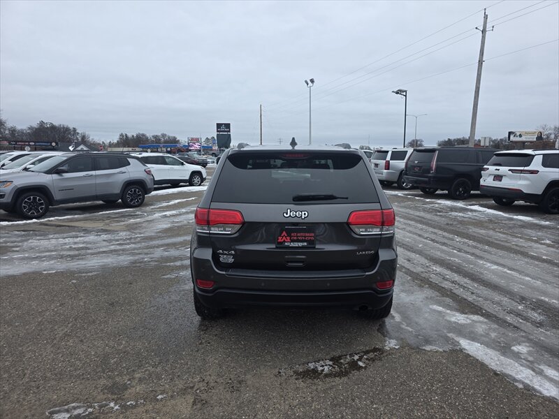 2019 Jeep Grand Cherokee Laredo - Photo 6 - Brainerd, MN 56401