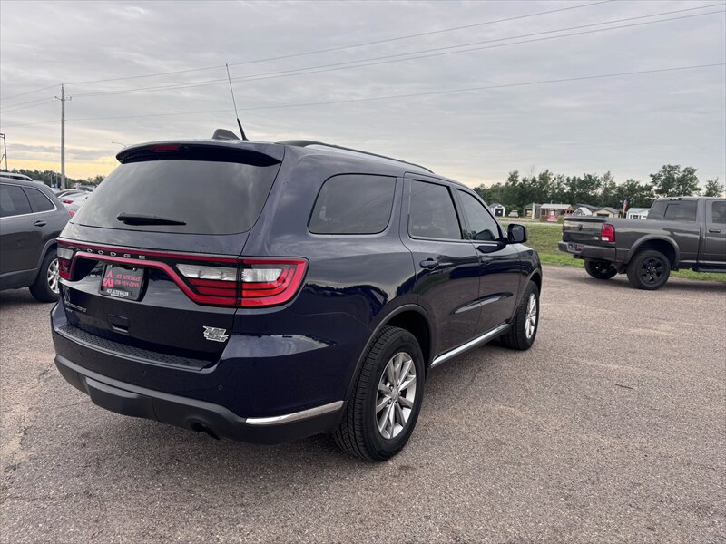 2017 Dodge Durango SXT - Photo 4 - Brainerd, MN 56401