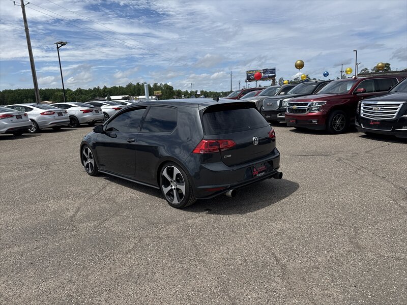 2016 Volkswagen Golf GTI S - Photo 4 - Brainerd, MN 56401