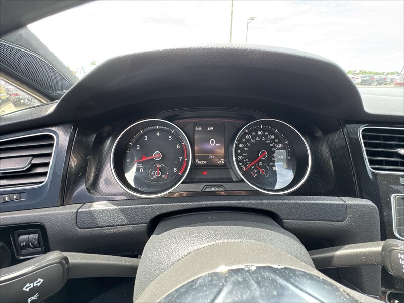 2016 Volkswagen Golf GTI S - Photo 16 - Brainerd, MN 56401