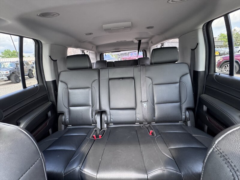 2020 GMC Yukon XL SLT - Photo 11 - Brainerd, MN 56401