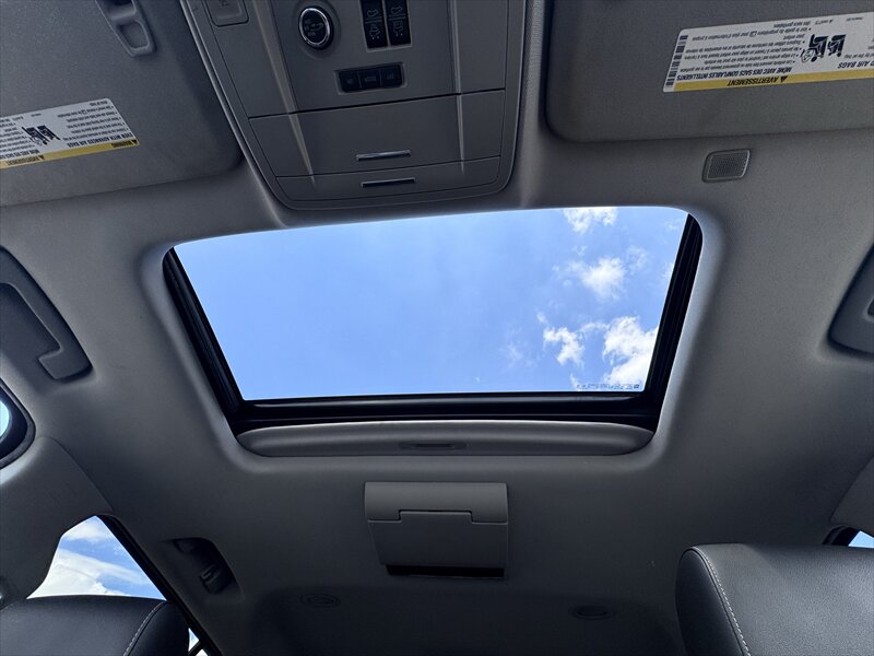 2020 GMC Yukon XL SLT - Photo 28 - Brainerd, MN 56401