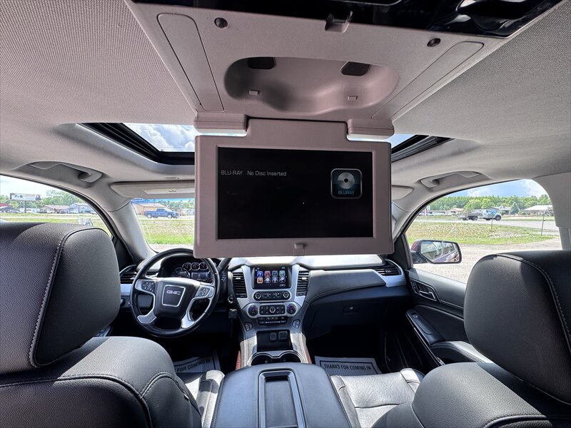2020 GMC Yukon XL SLT - Photo 17 - Brainerd, MN 56401