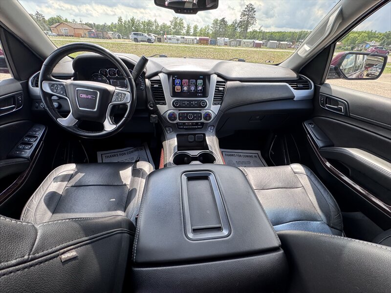 2020 GMC Yukon XL SLT - Photo 20 - Brainerd, MN 56401