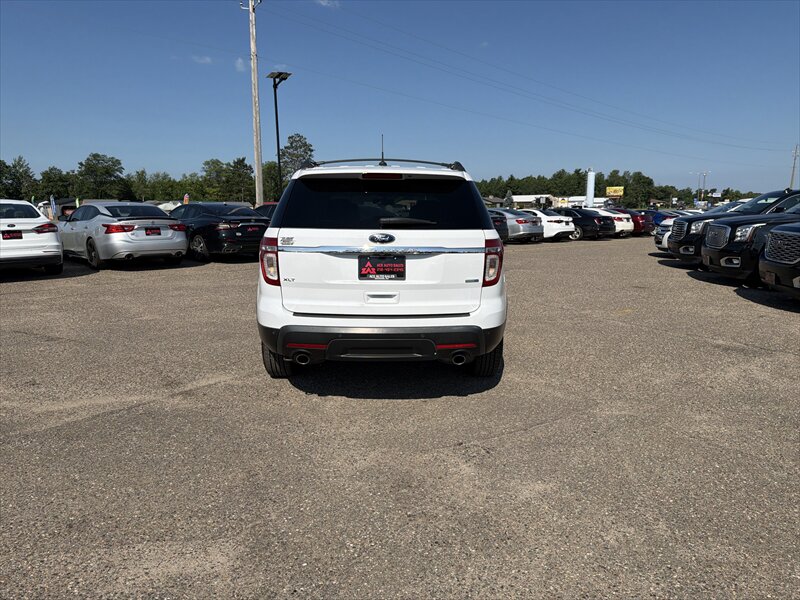 2013 Ford Explorer XLT - Photo 8 - Brainerd, MN 56401