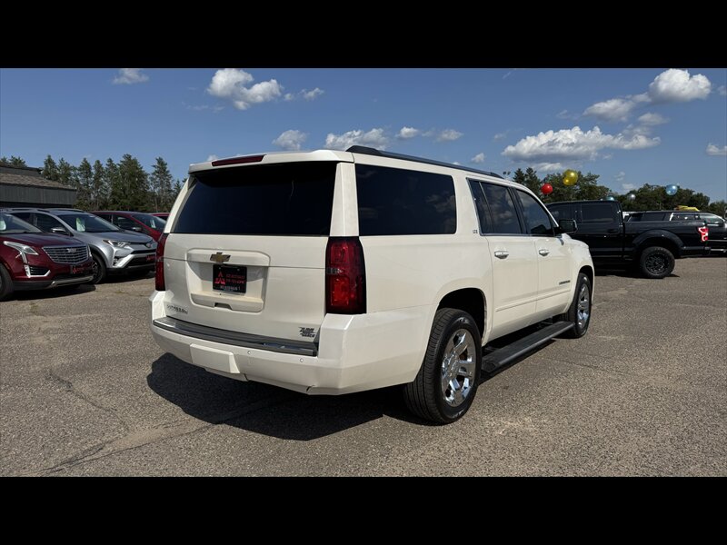 2015 Chevrolet Suburban LTZ - Photo 5 - Brainerd, MN 56401