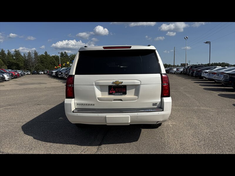 2015 Chevrolet Suburban LTZ - Photo 6 - Brainerd, MN 56401