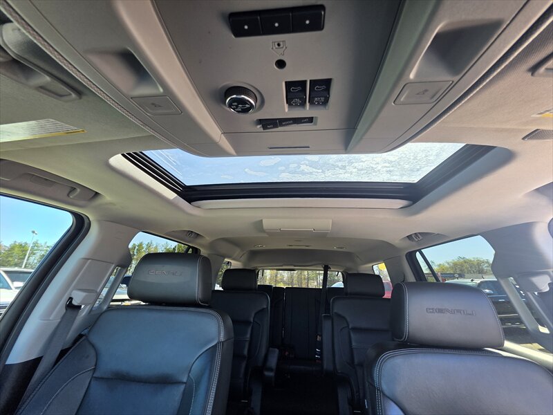 2018 GMC Yukon Denali - Photo 16 - Brainerd, MN 56401