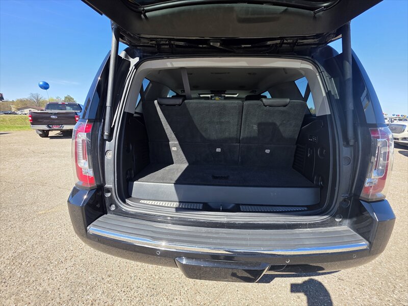 2018 GMC Yukon Denali - Photo 17 - Brainerd, MN 56401