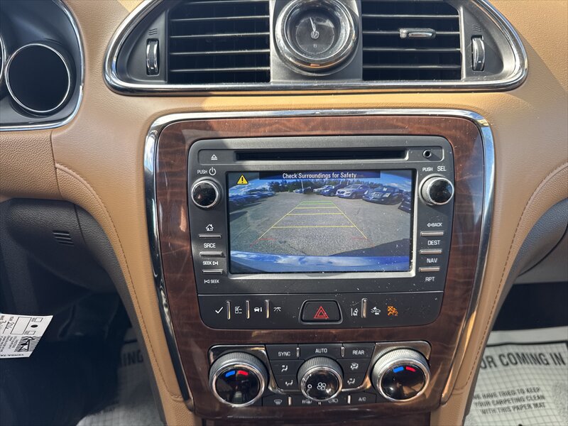 2016 Buick Enclave Premium - Photo 11 - Brainerd, MN 56401