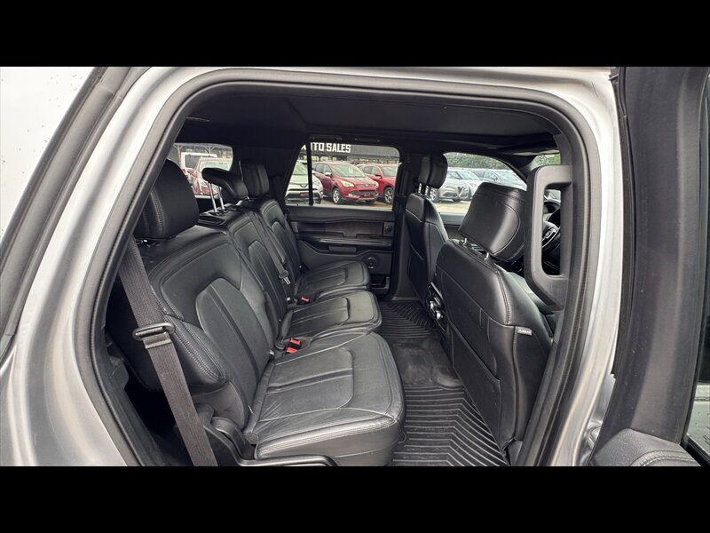 2020 Ford Expedition Limited - Photo 14 - Brainerd, MN 56401