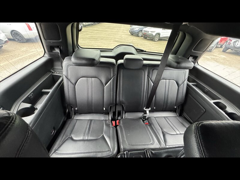 2020 Ford Expedition Limited - Photo 27 - Brainerd, MN 56401