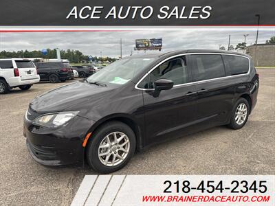 2017 Chrysler Pacifica Touring Minivan