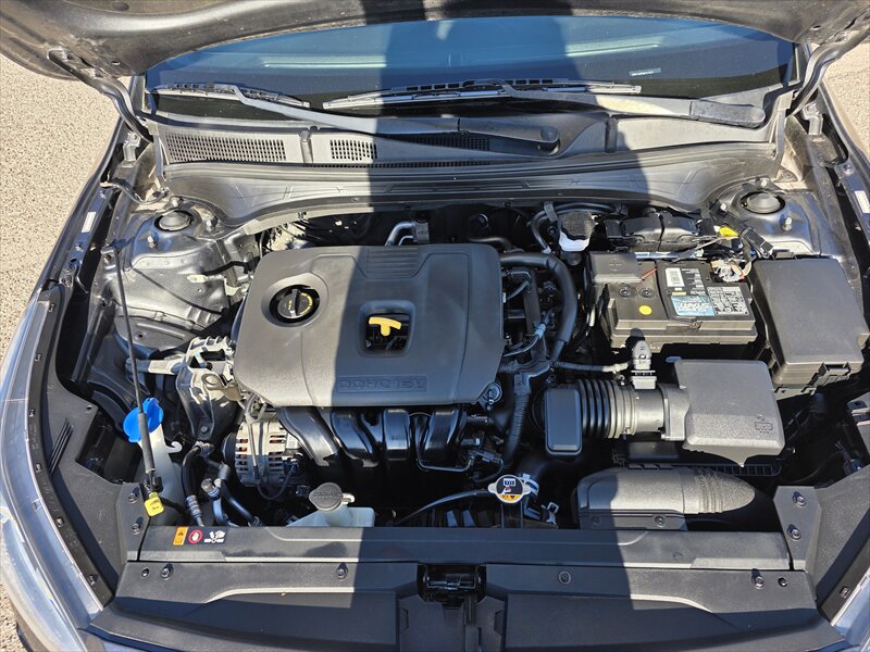 2021 Kia Forte FE - Photo 8 - Brainerd, MN 56401