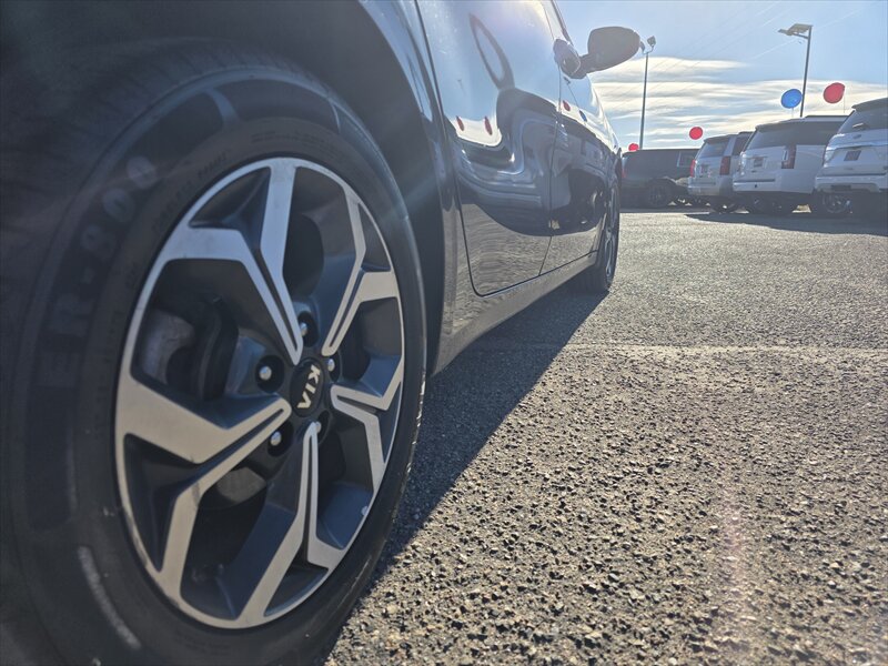 2021 Kia Forte FE - Photo 6 - Brainerd, MN 56401