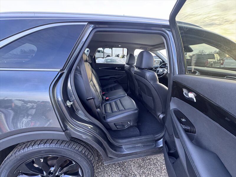 2020 Kia Sorento EX V6 - Photo 17 - Brainerd, MN 56401
