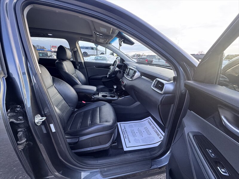 2020 Kia Sorento EX V6 - Photo 8 - Brainerd, MN 56401