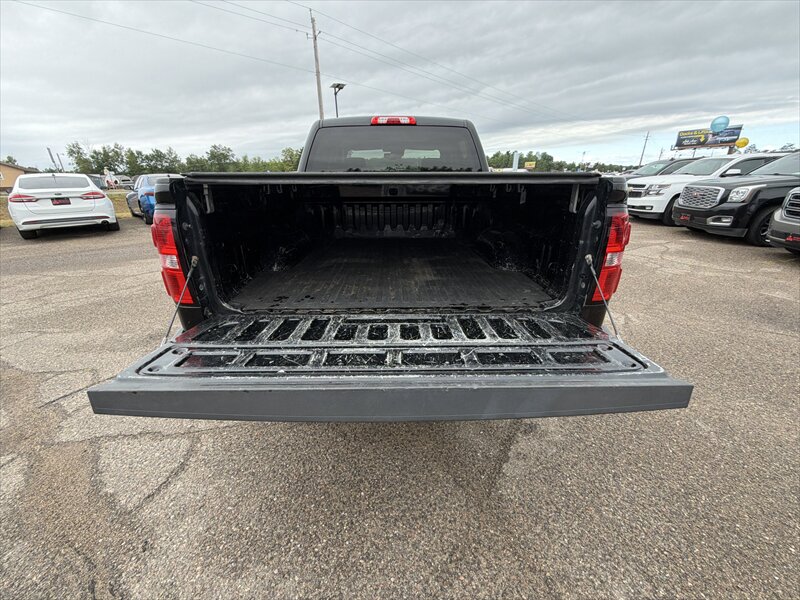 2014 GMC Sierra 1500 SLT - Photo 9 - Brainerd, MN 56401
