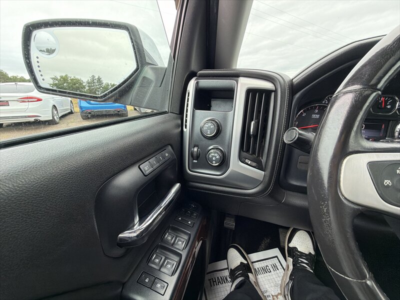 2014 GMC Sierra 1500 SLT - Photo 17 - Brainerd, MN 56401