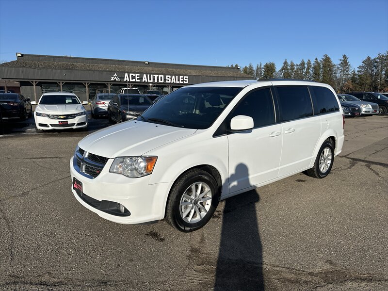 2019 Dodge Grand Caravan SXT   - Photo 1 - Brainerd, MN 56401