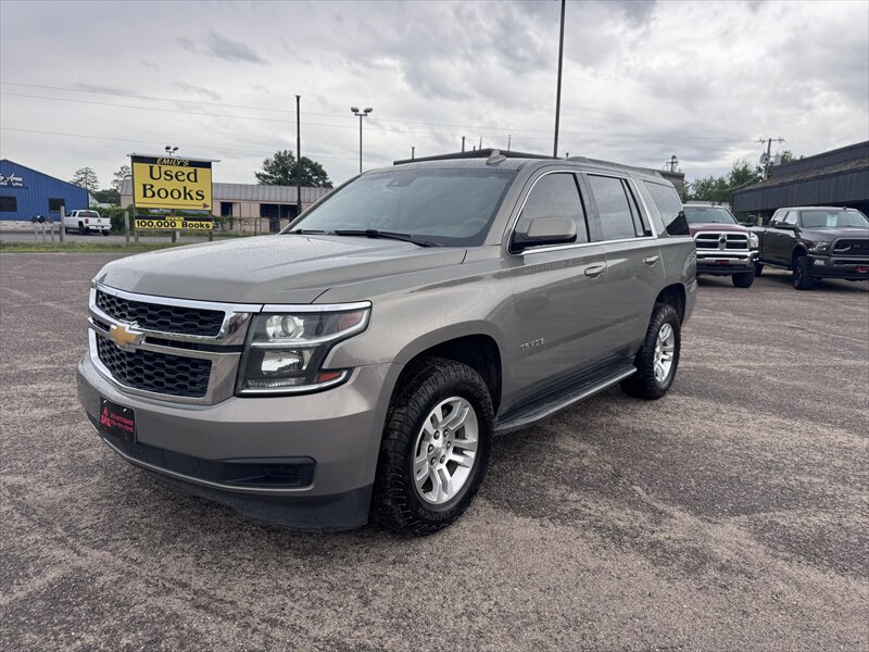 2018 Chevrolet Tahoe LT   - Photo 1 - Brainerd, MN 56401