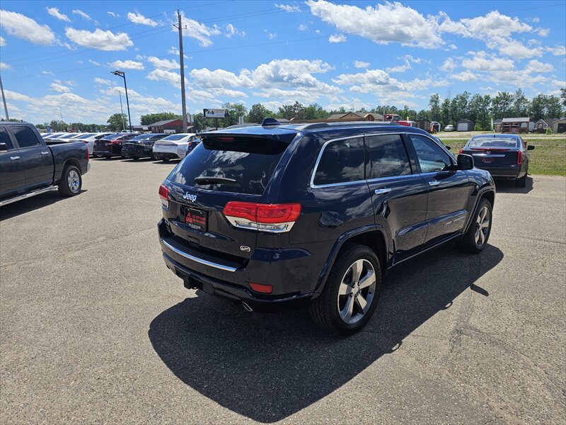 2015 Jeep Grand Cherokee Overland - Photo 5 - Brainerd, MN 56401