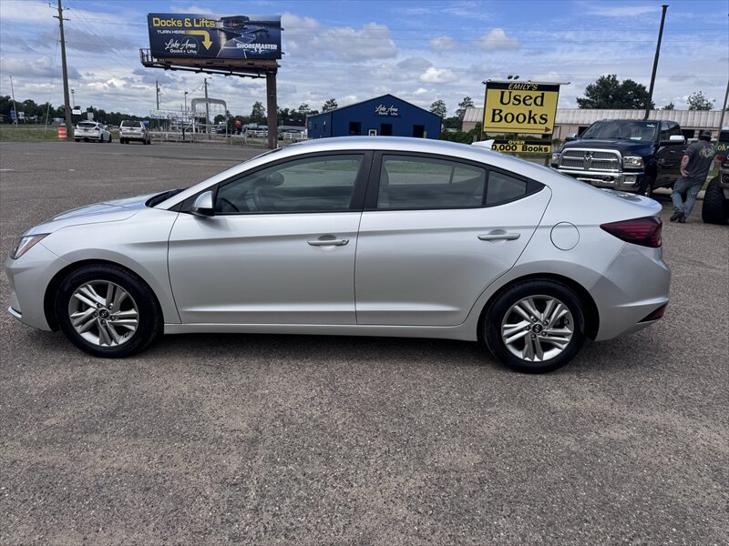 2020 Hyundai Elantra SEL - Photo 5 - Brainerd, MN 56401