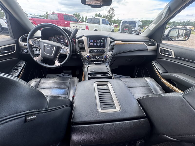 2016 GMC Yukon XL Denali - Photo 18 - Brainerd, MN 56401
