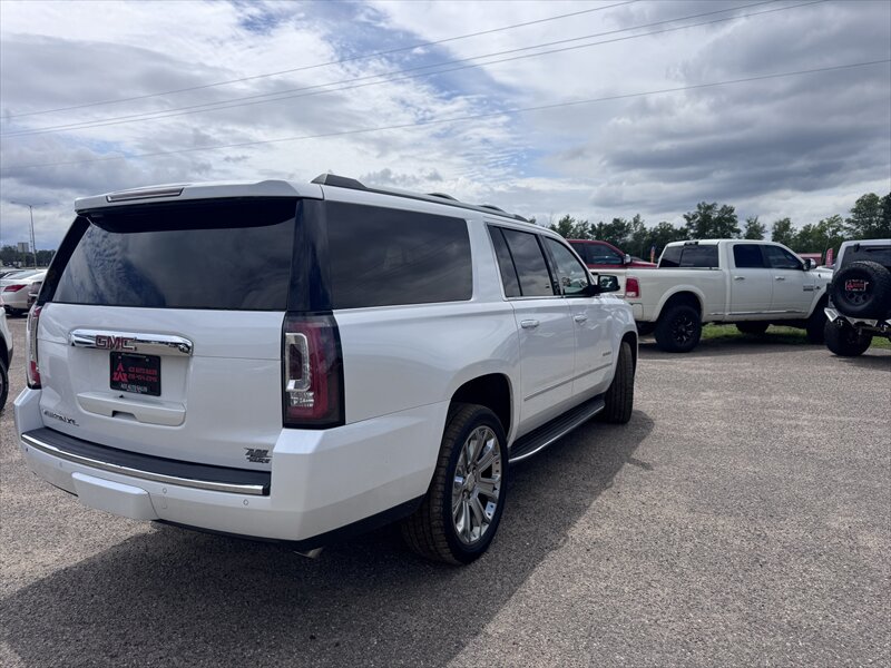 2016 GMC Yukon XL Denali - Photo 3 - Brainerd, MN 56401