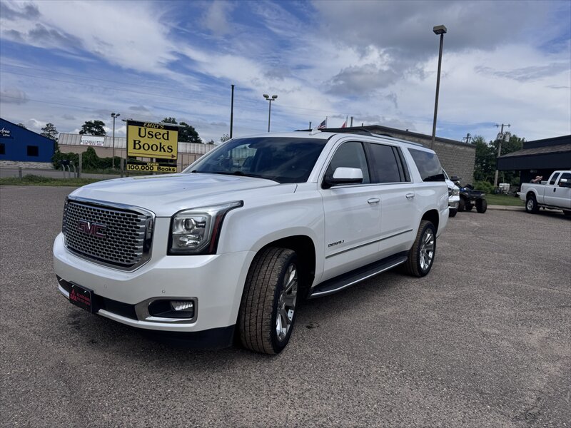 2016 GMC Yukon XL Denali   - Photo 1 - Brainerd, MN 56401