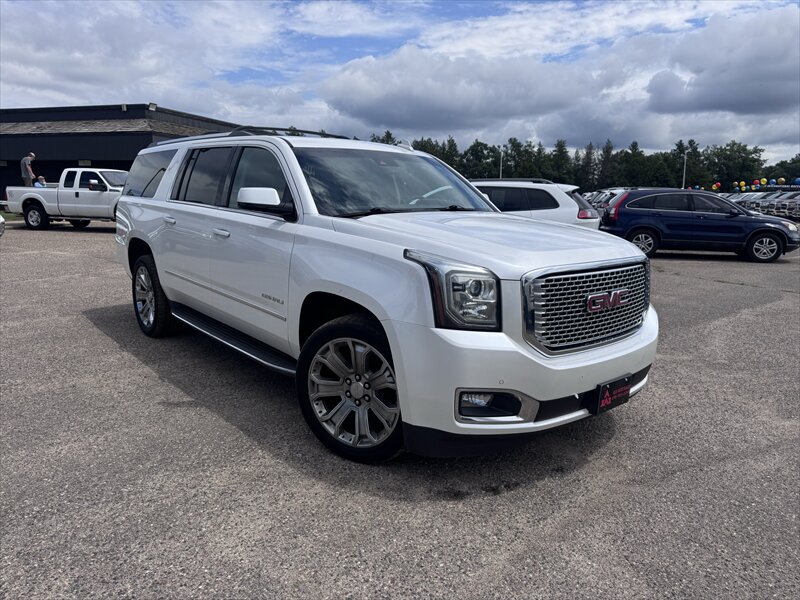 2016 GMC Yukon XL Denali - Photo 2 - Brainerd, MN 56401