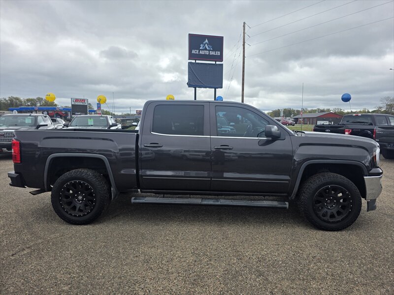 2016 GMC Sierra 1500 SLE - Photo 6 - Brainerd, MN 56401
