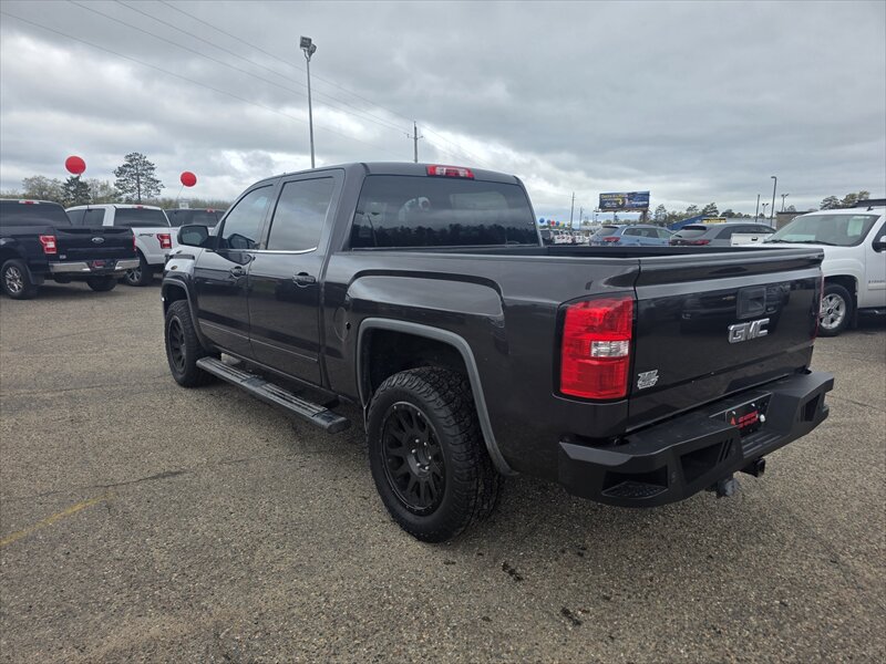 2016 GMC Sierra 1500 SLE - Photo 3 - Brainerd, MN 56401