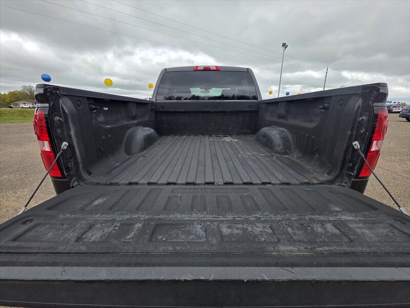 2016 GMC Sierra 1500 SLE - Photo 14 - Brainerd, MN 56401