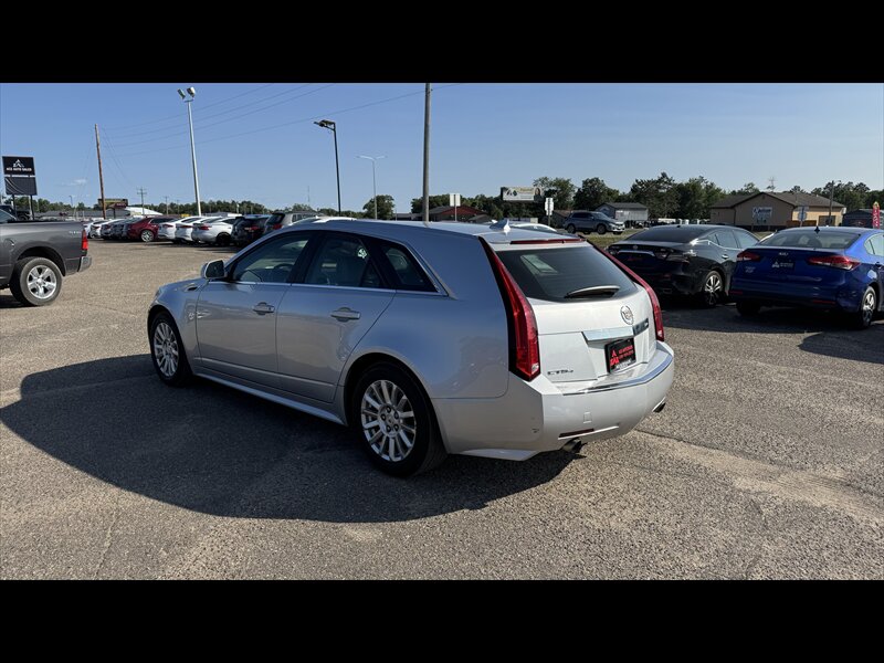 2011 Cadillac CTS 3.0L Luxury - Photo 5 - Brainerd, MN 56401