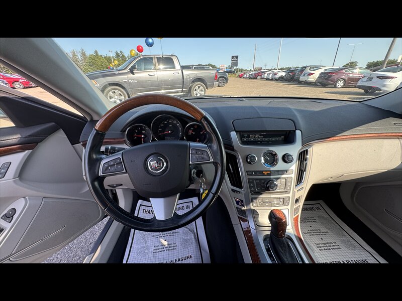 2011 Cadillac CTS 3.0L Luxury - Photo 10 - Brainerd, MN 56401