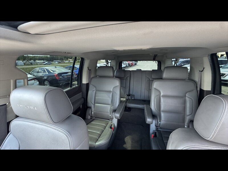 2017 GMC Yukon XL Denali - Photo 27 - Brainerd, MN 56401