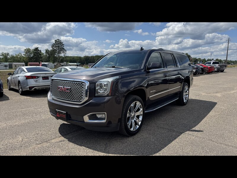 2017 GMC Yukon XL Denali  