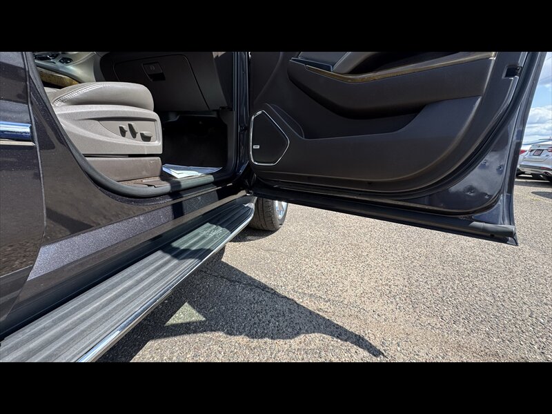 2017 GMC Yukon XL Denali - Photo 10 - Brainerd, MN 56401