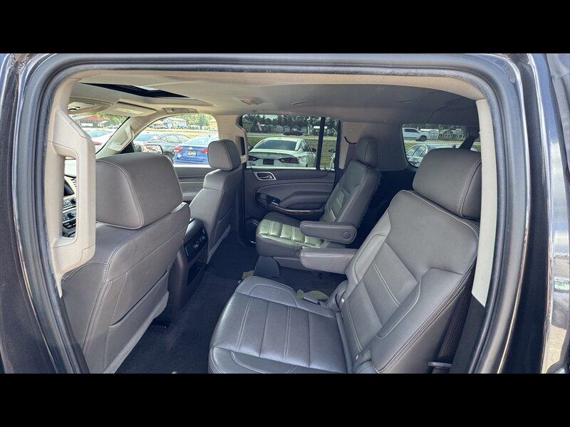 2017 GMC Yukon XL Denali - Photo 12 - Brainerd, MN 56401