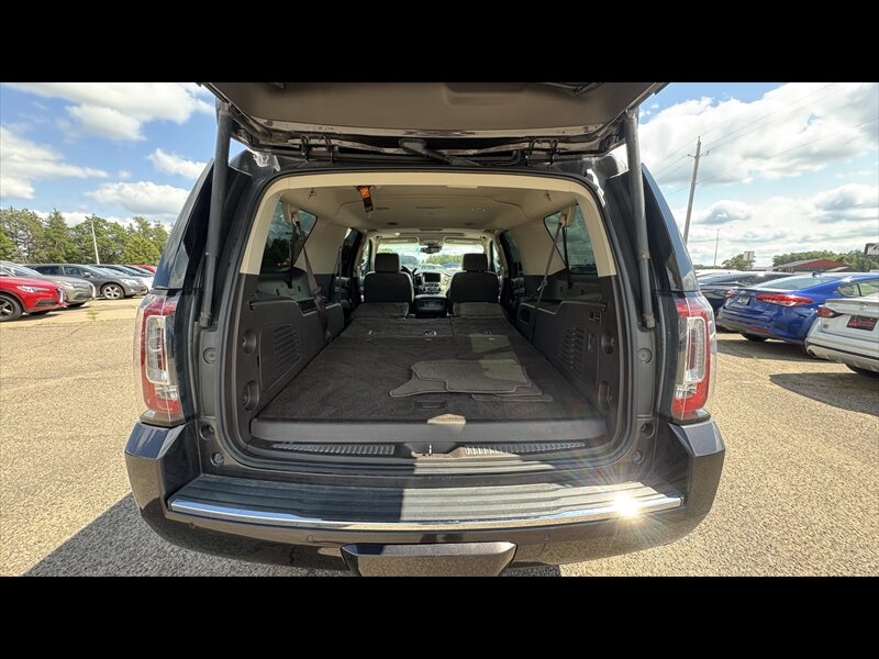 2017 GMC Yukon XL Denali - Photo 31 - Brainerd, MN 56401