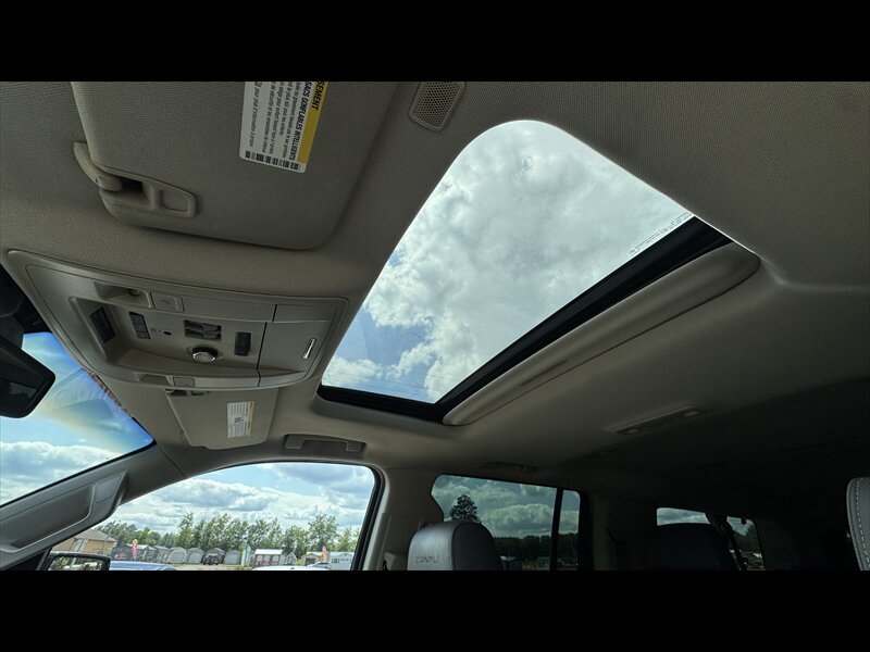 2017 GMC Yukon XL Denali - Photo 26 - Brainerd, MN 56401