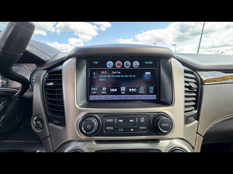 2017 GMC Yukon XL Denali - Photo 21 - Brainerd, MN 56401