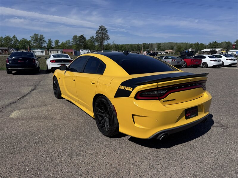 2018 Dodge Charger R/T Scat Pack - Photo 3 - Brainerd, MN 56401